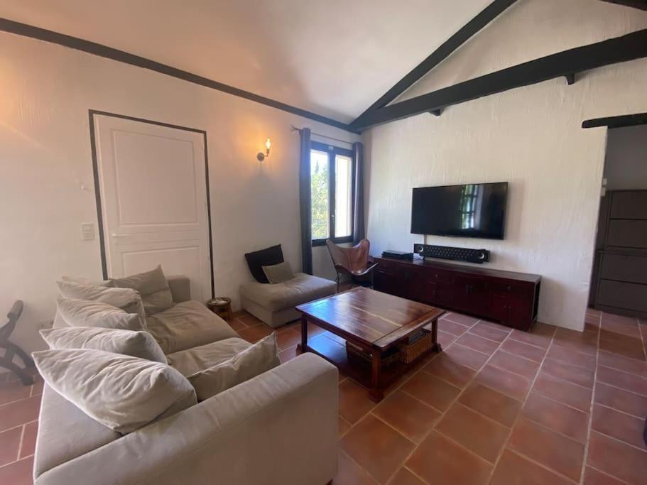 Ar De Vie Villa Chaleureuse En Provence Ventabren Luaran gambar